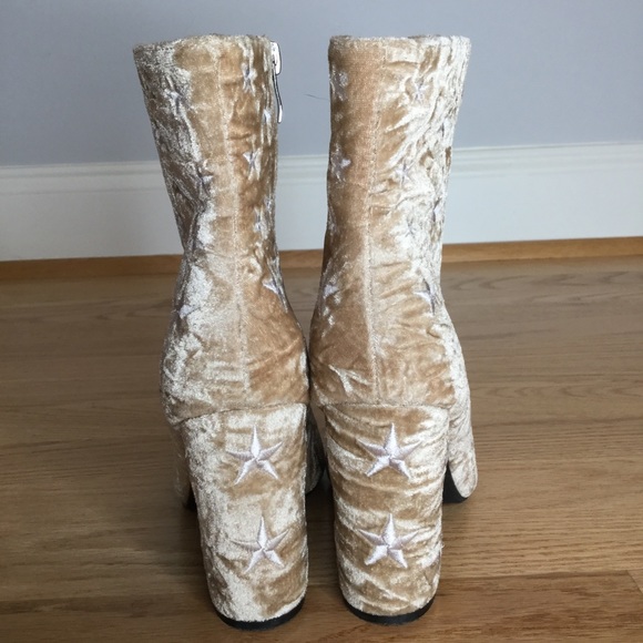 Wild Diva crushed velvet star ankle boots - Picture 12 of 14